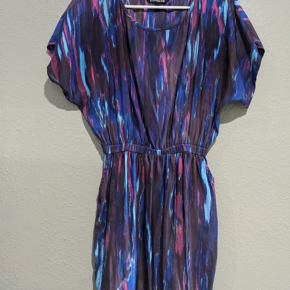 Dress - Picture 2 of 5